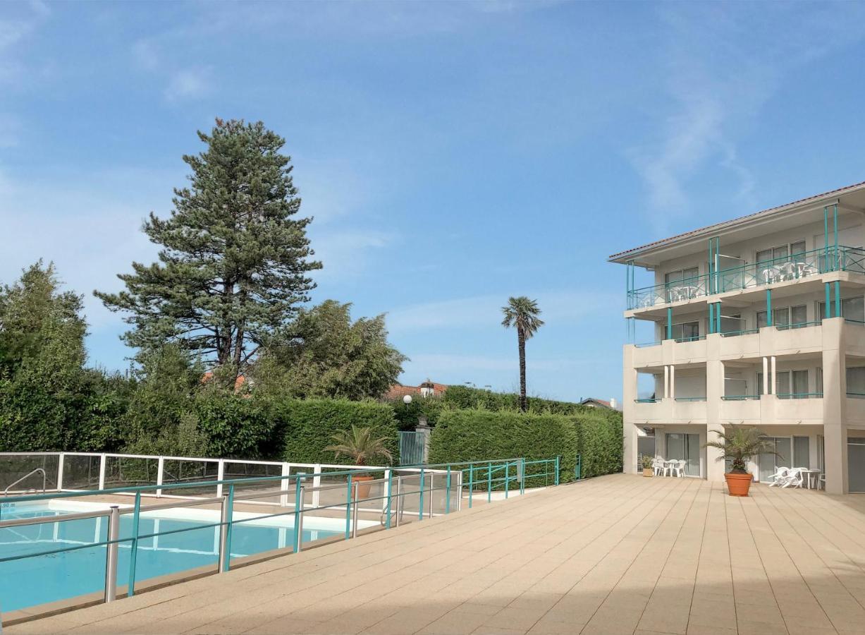 Studio Au Calme Avec Piscine, Face Golf, Parking Gratuit, Tout A Pied A 10Mn Centre Ville Сибур Экстерьер фото